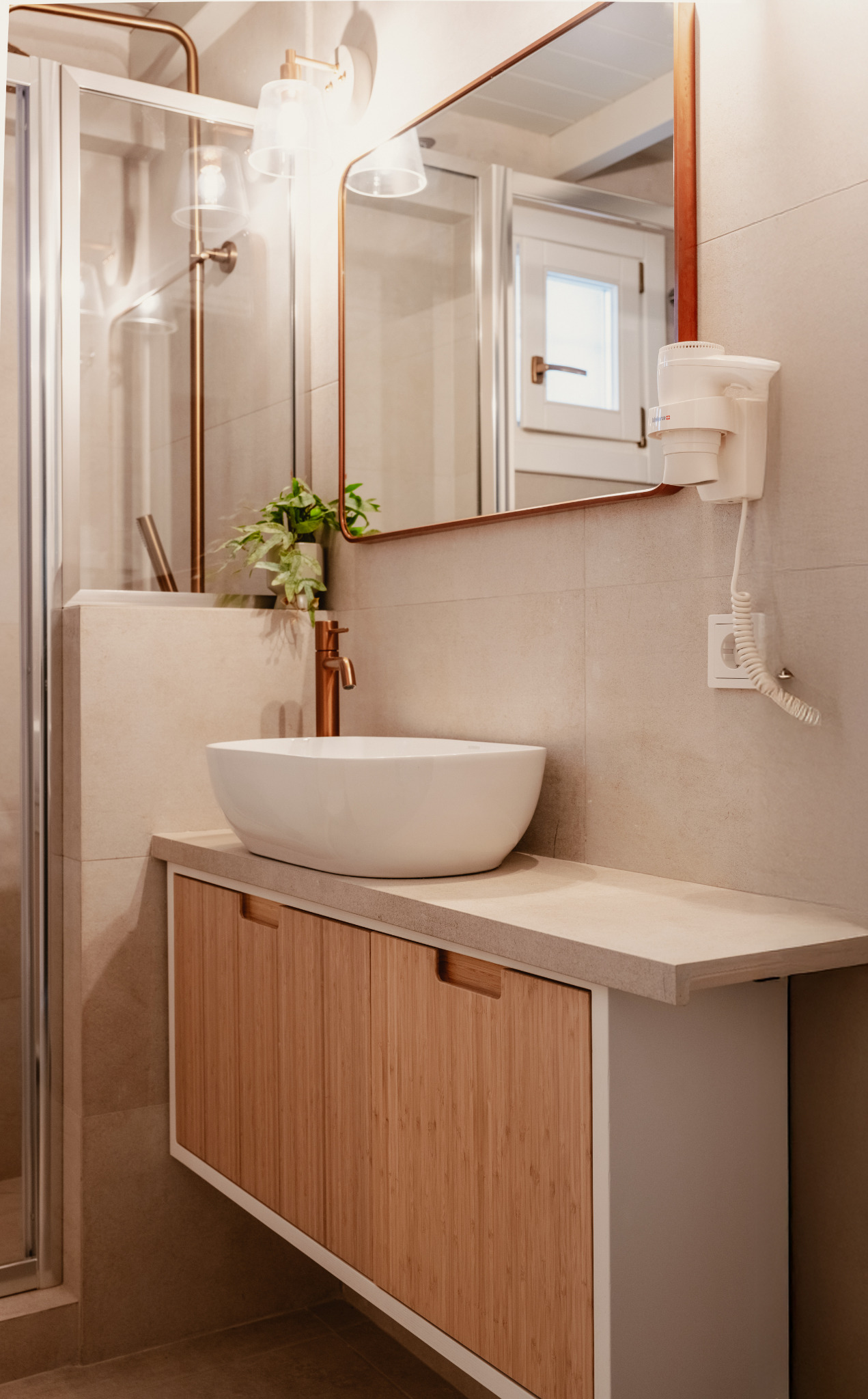 Bathrooms — Villa SensiTerra