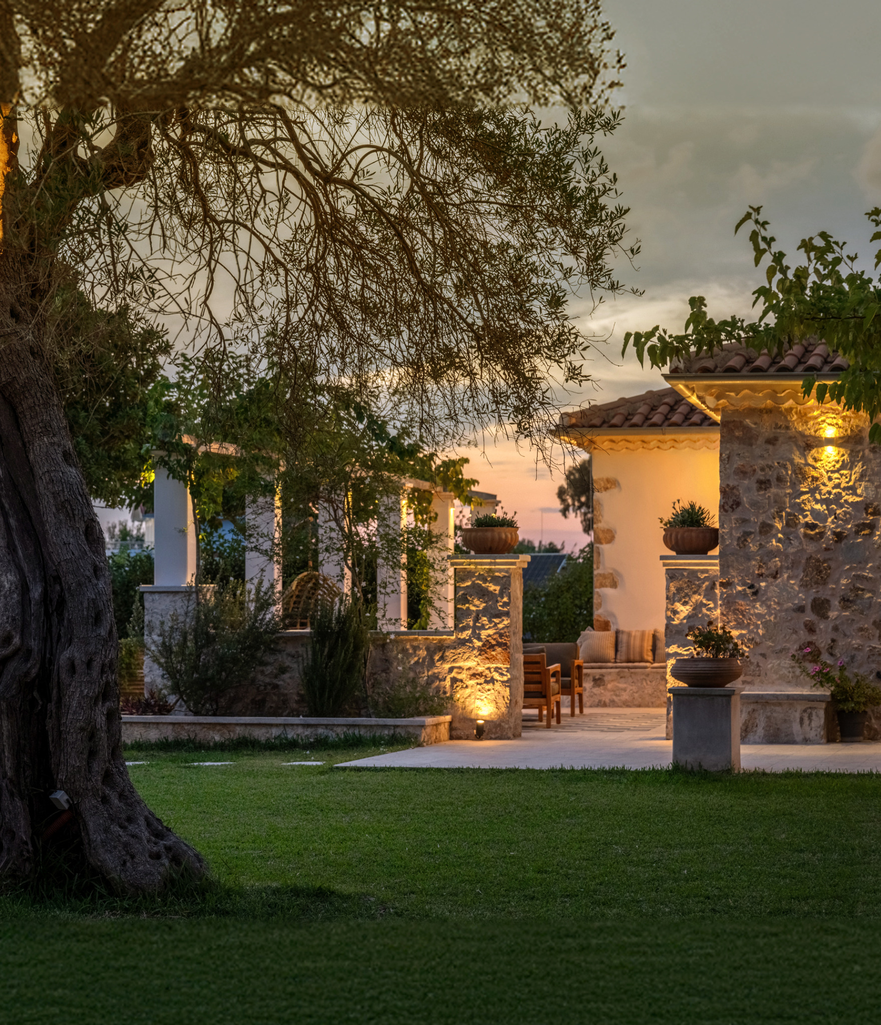 Garden & outdoor spaces — Villa SensiTerra